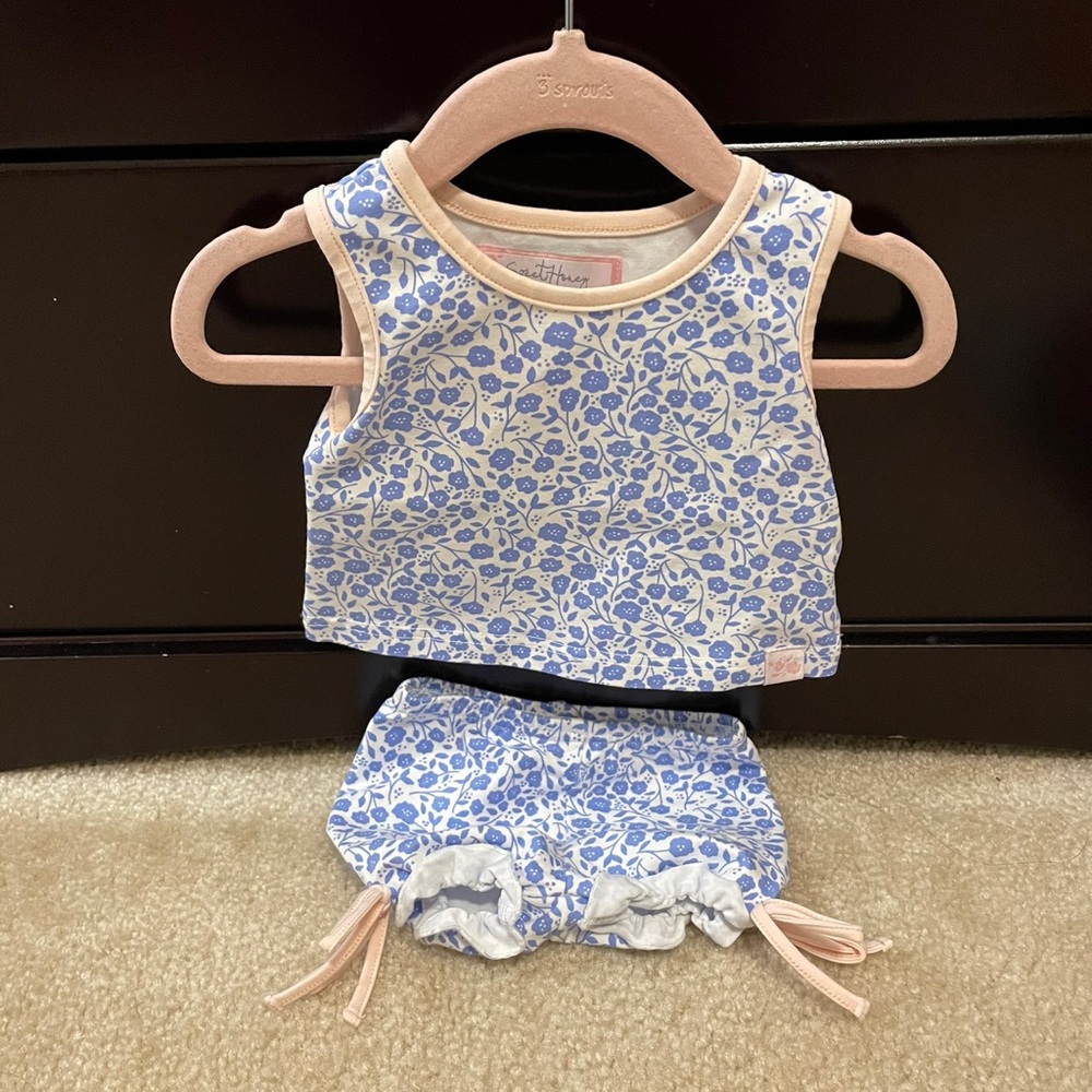 Newborn 2 piece play set
